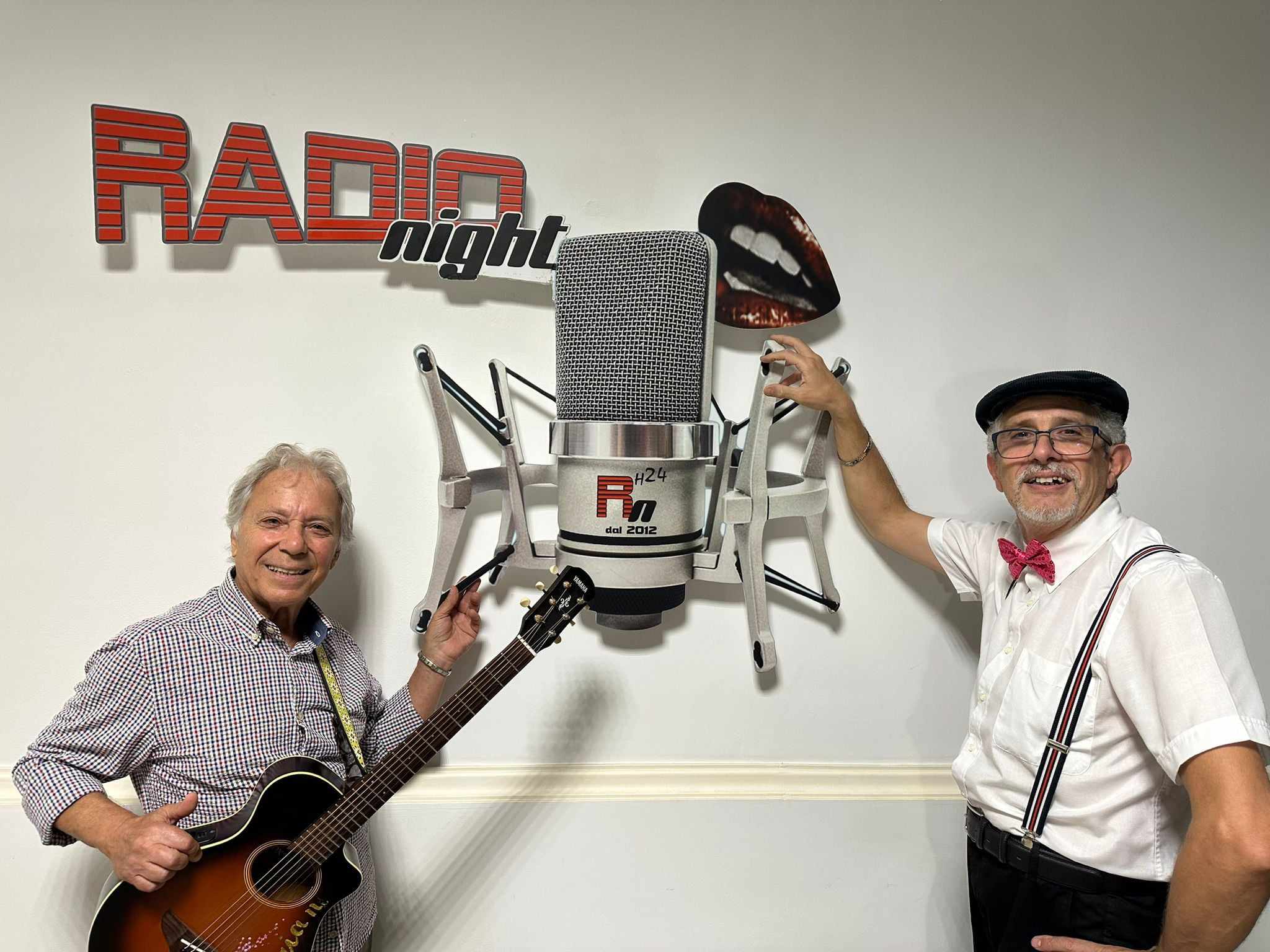 Una Serata Diversa Con La Musica Ed Il Cabaret Di Radio Night Sportme News 